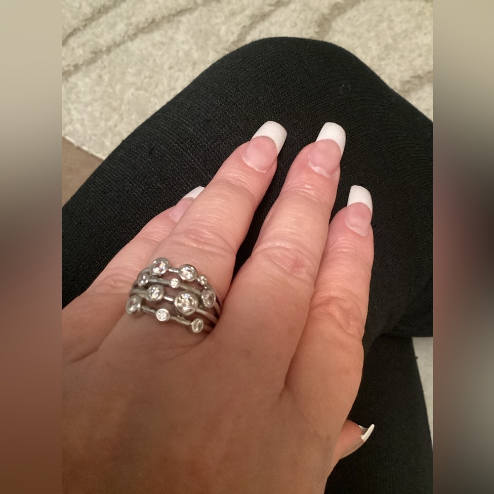 Sterling Silver Ring With Diamond Simulates. - image 2